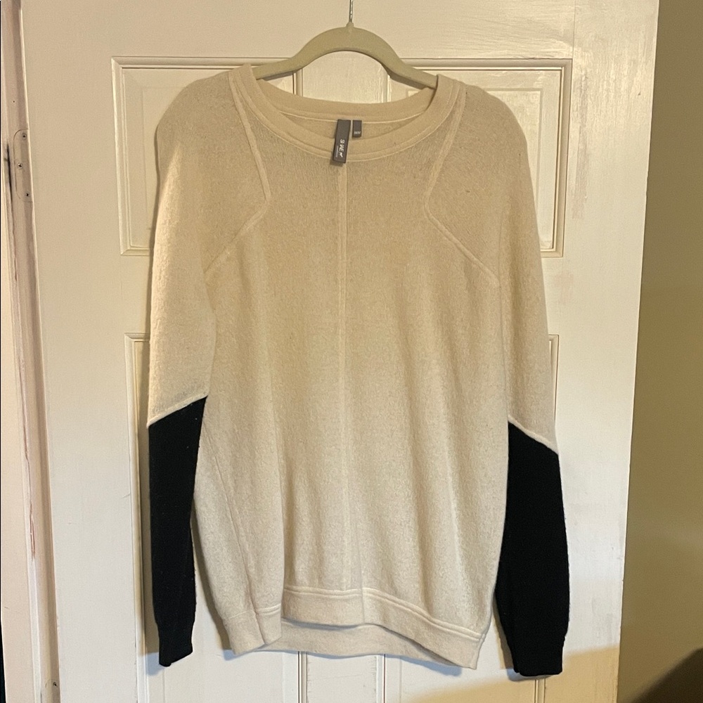 Women's Cream and Black Cashmere Sweater